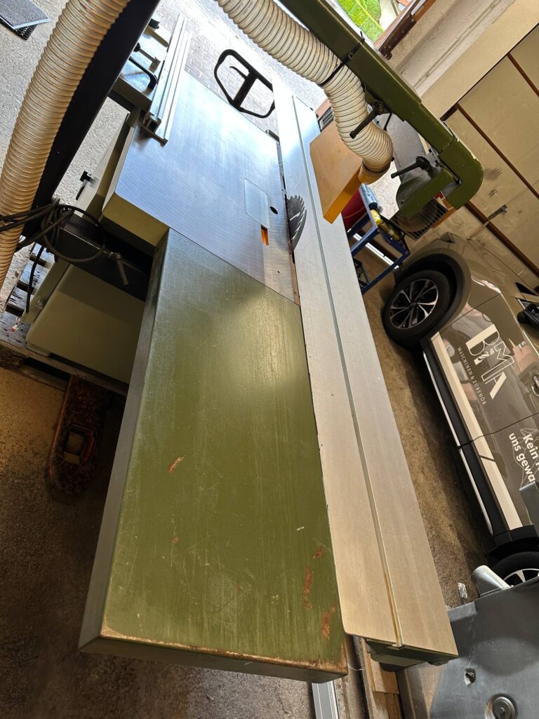 photo_2025-10-04_23-33-13