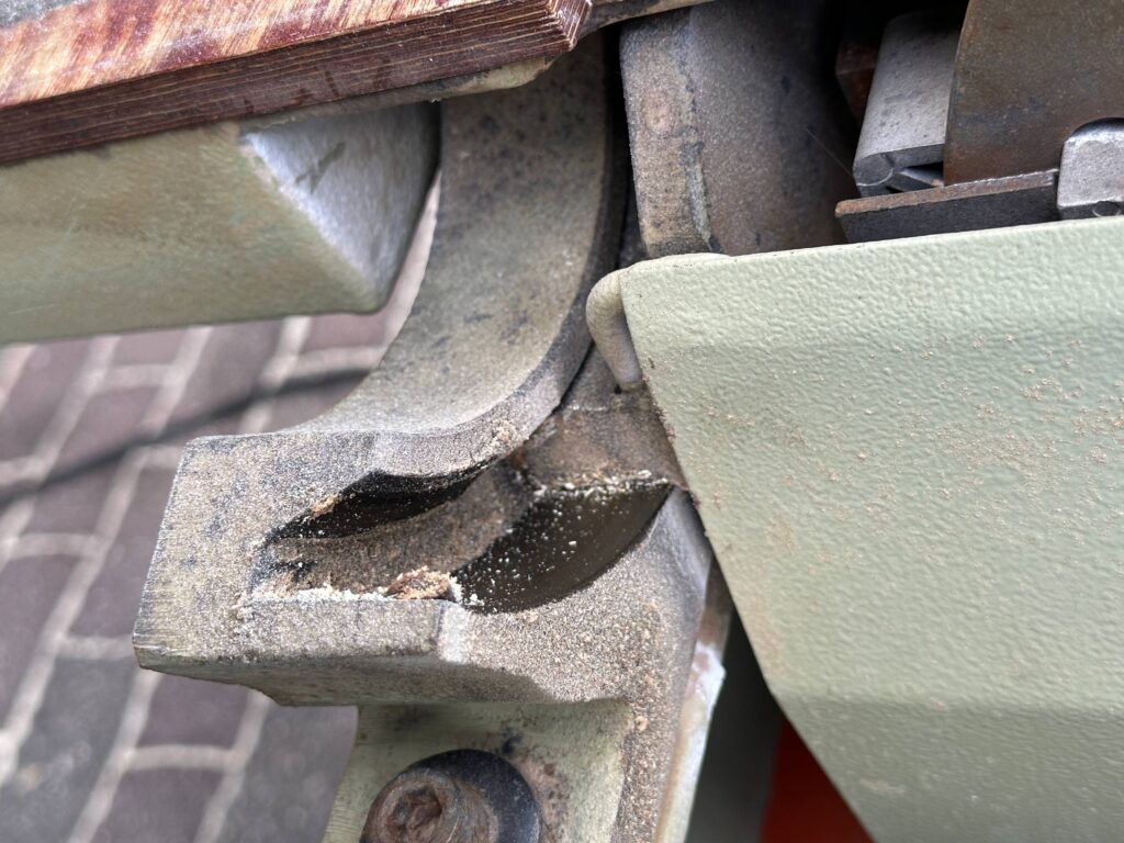 photo_2025-10-04_23-33-19