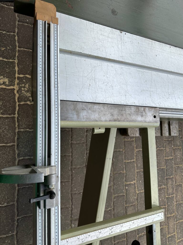 photo_2025-10-04_23-33-24