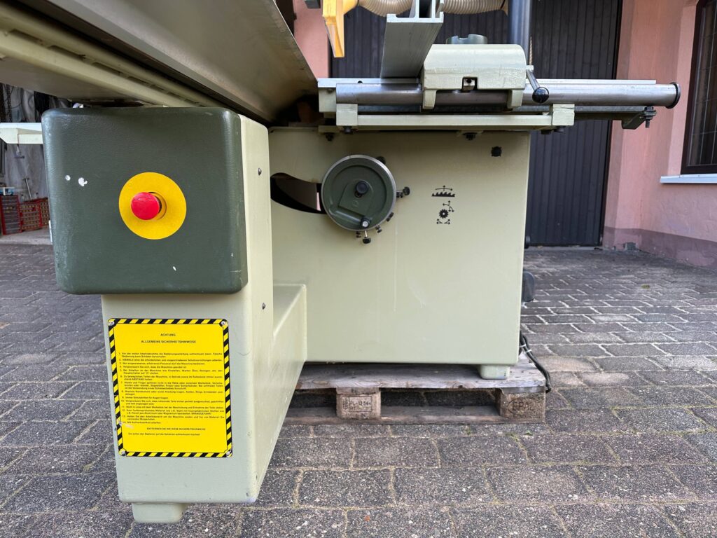 photo_2025-10-04_23-33-33