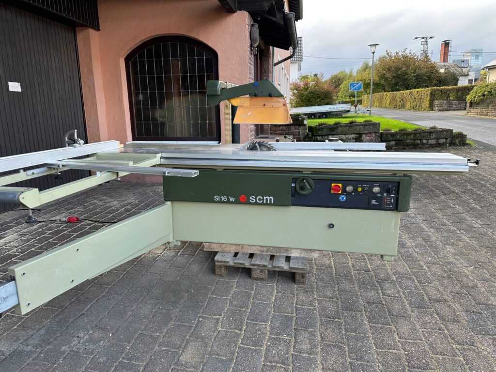 photo_2025-10-04_23-33-36