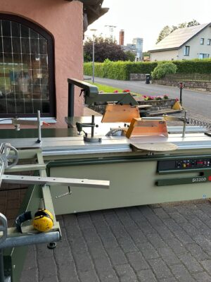 SCM Si 3200